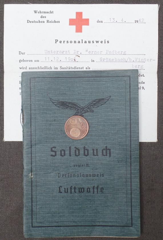 Soldbuch WH -Luftwaffe-Medic-Flak-Padberg