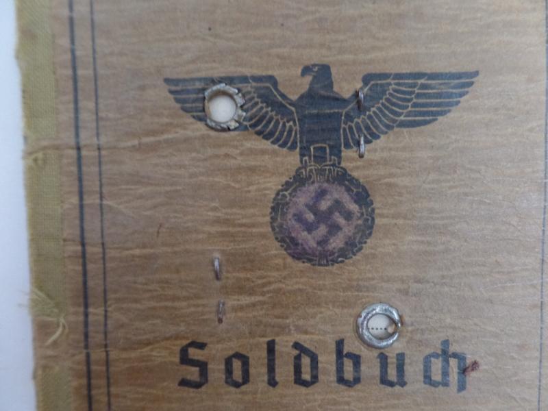 Soldbuch - WH (Heer) -16 V.G.D. - Roebers