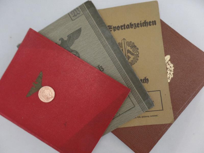 N.S.D.A.P. membership book/Wehrpaß/S.A.- I.D.grouping - Weber