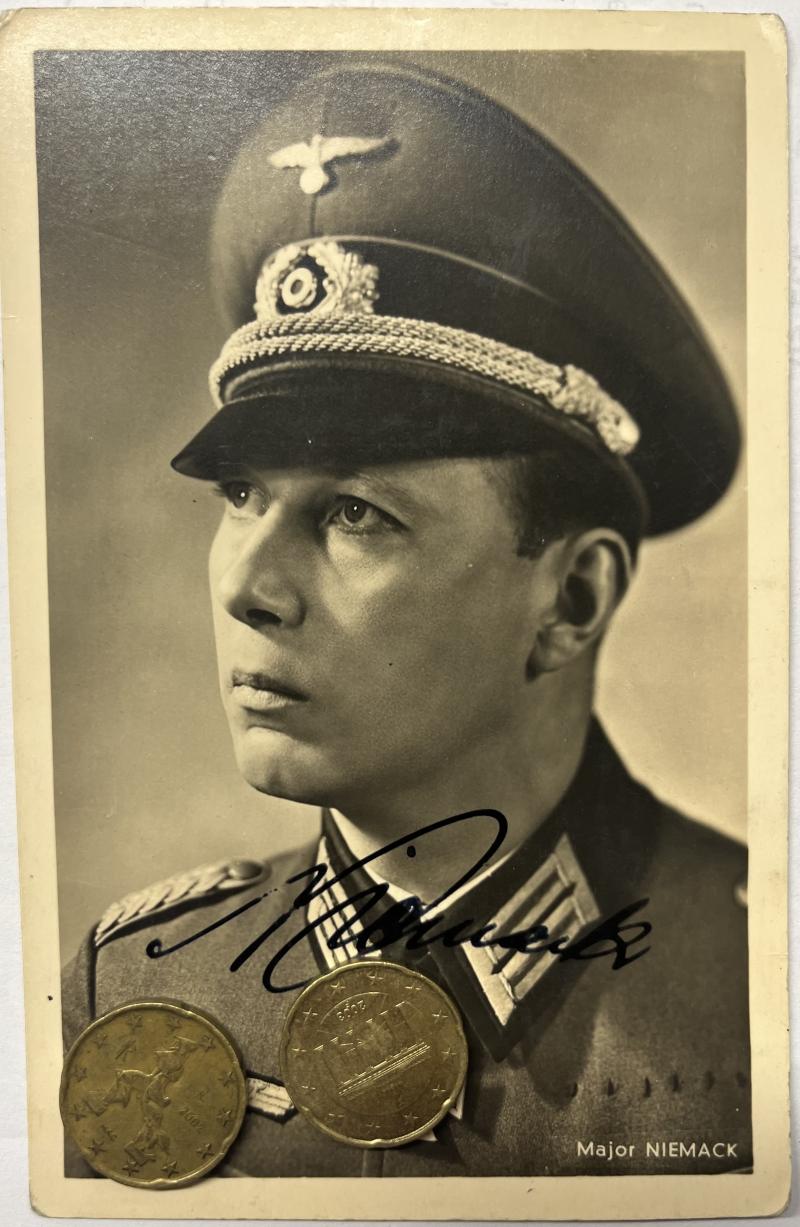 Hoffmann postcard with signature  - Niemack