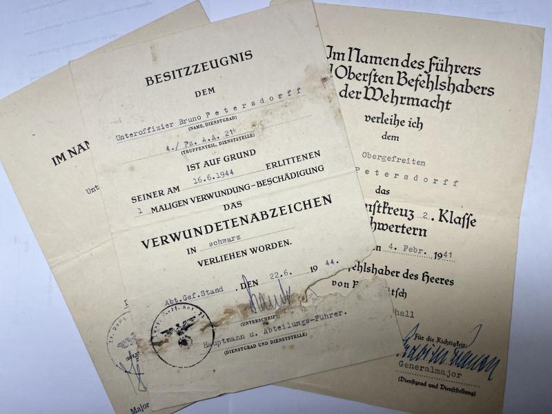 Citation grouping -  WH (Heer) -  21.Pz.Div. - Petersdorff