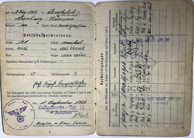 Soldbuch/citation grouping - Luftwaffe -  Luftgau-Nachrichten Rgt.28 - Italy - Langenstrassen