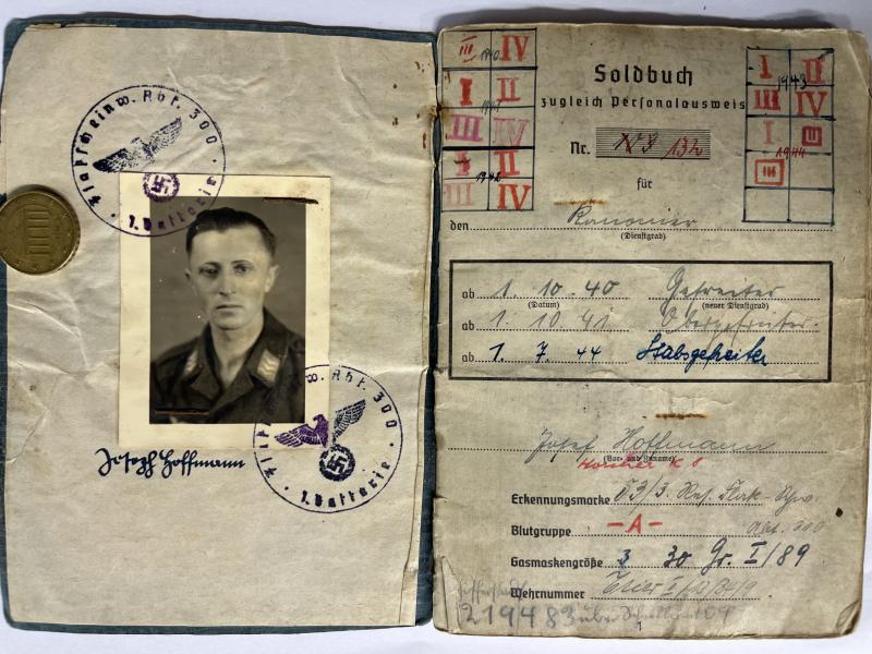 Soldbuch - Luftwaffe - 16.Flak Div. - Hoffmann